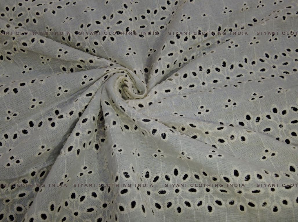 Kora Roshni – Scattered flower dots with light threadwork