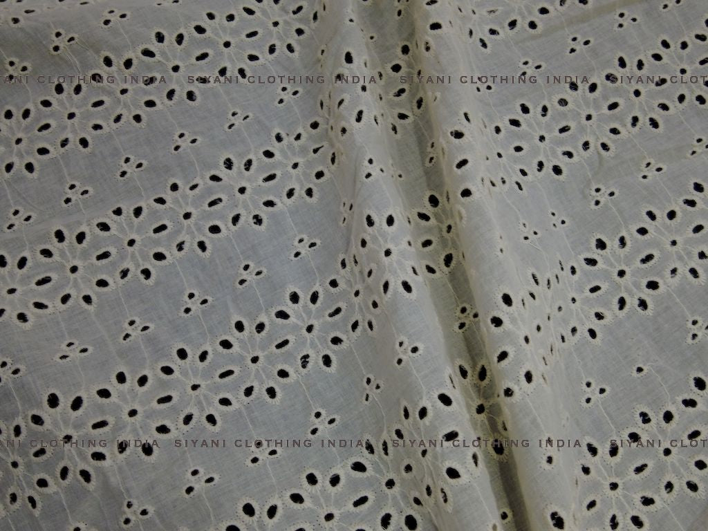 Kora Roshni – Scattered flower dots with light threadwork