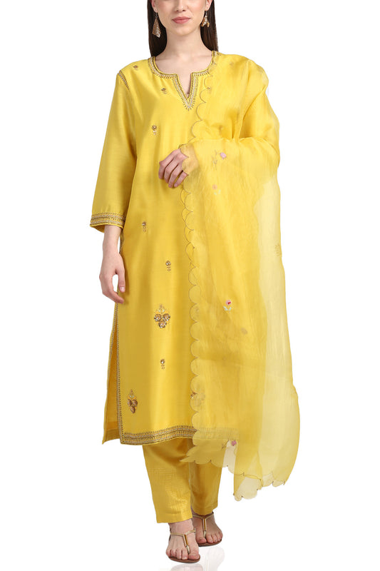 Siyani Yellow Silk Kurta With Pants
