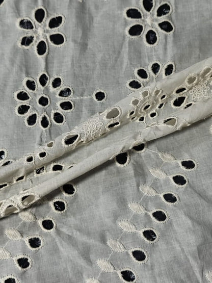 3 Line Design Schiffli Embrooidered Fabric