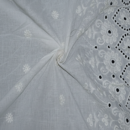Kora Cotton Dyeable Floral Border Chikankari Embroidered Fabric – Macro Close-up