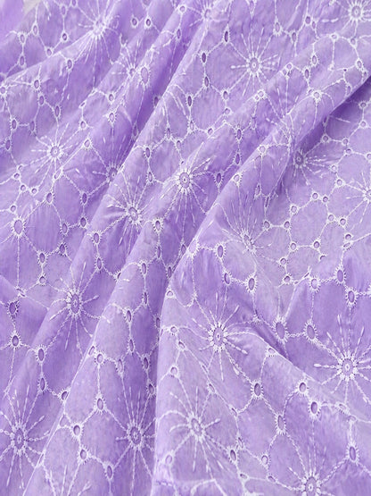 Daisy Web Pattern Lilac schiffli fabric