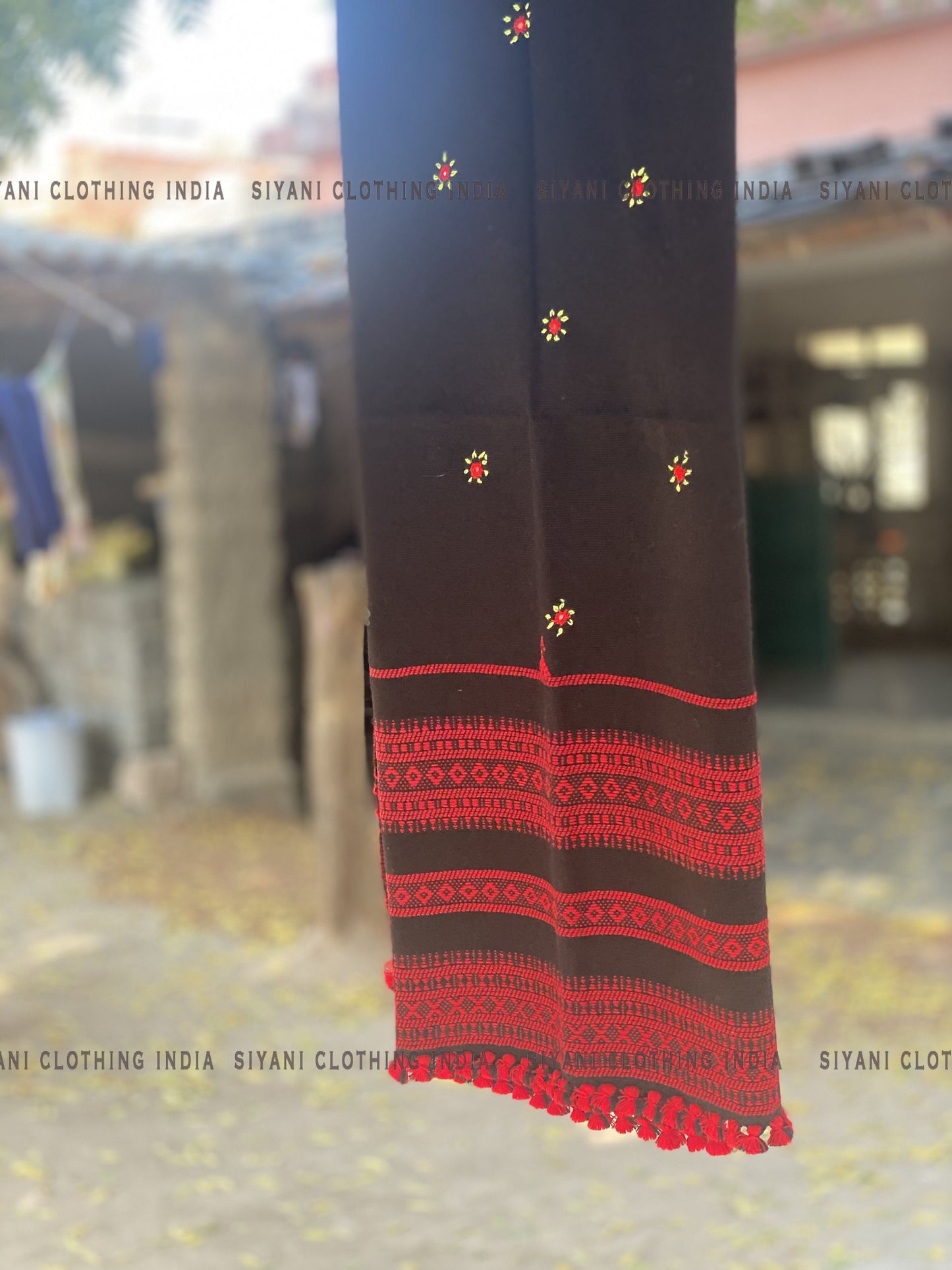 Black Pure Wool Embroidered Handmade Shawl - Siyani Clothing India